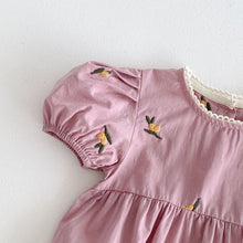 Load image into Gallery viewer, Puff sleeves and lemon embroidery.