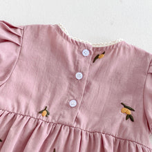 Load image into Gallery viewer, Three buttons feature down the centre back. Baby and toddler clothing and accessories at Bel Bambini baby boutique based in UK.