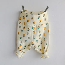 Load image into Gallery viewer, Unisex clothing for babies and toddlers. Perfect lounge sets that are great quality, soft and comfortable clothing for 0-2 years. All over lemon print set. Long sleeved top and leggings, perfect for play dates exclusive to Bel Bambini baby fashion boutique. UK based baby and toddler clothing.