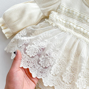 Stunning lace skirt completes this beautiful Ivory romoer for girls aged 0-2 years. Must have wardrobe staple perfect for all seasons. Exclusive to Bel Bambini UK.