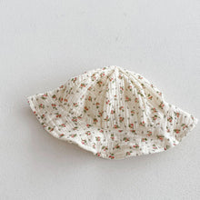 Load image into Gallery viewer, Baby summer hat available for baby and toddler girls up to 3 years. Matches perfectly to our rose print rompersuit. Beautiful summer clothing for babies and toddlers.