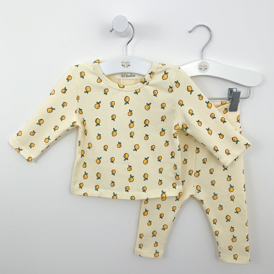 Baby boys loungewear set in cream. Cotton rich clothing for boys to lounge and play in. Complete with a long sleeved tee and leggings. Comfort and quality are key at Bel Bambini and we ensure we source the best products for your little ones. Sizes 0-24 months.