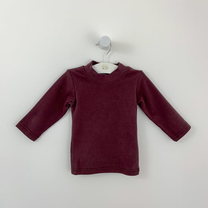 Baby boys sweater with long sleeves and a high neck in soft, warm and comfortable fabric. Exclusive to Bel Bambini boutique this autumn winter. Toddler sweaters.