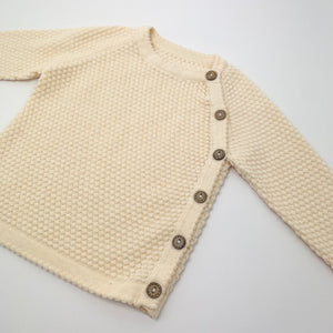 Baby and toddler knitted lounge set, button fastenings down the front  left side make this super stylish lounge set for babies and toddlers. Long sleeves, warm and comfortable.